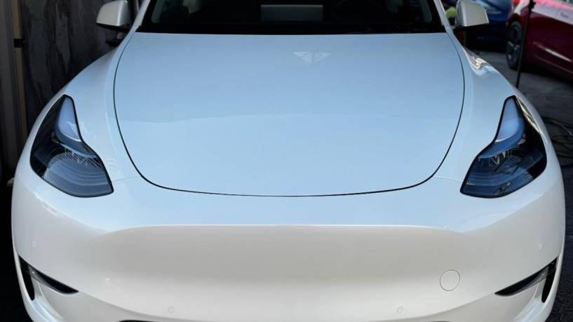 TESLA MODEL Y 2021 5YJYGDEE8MF086725 image